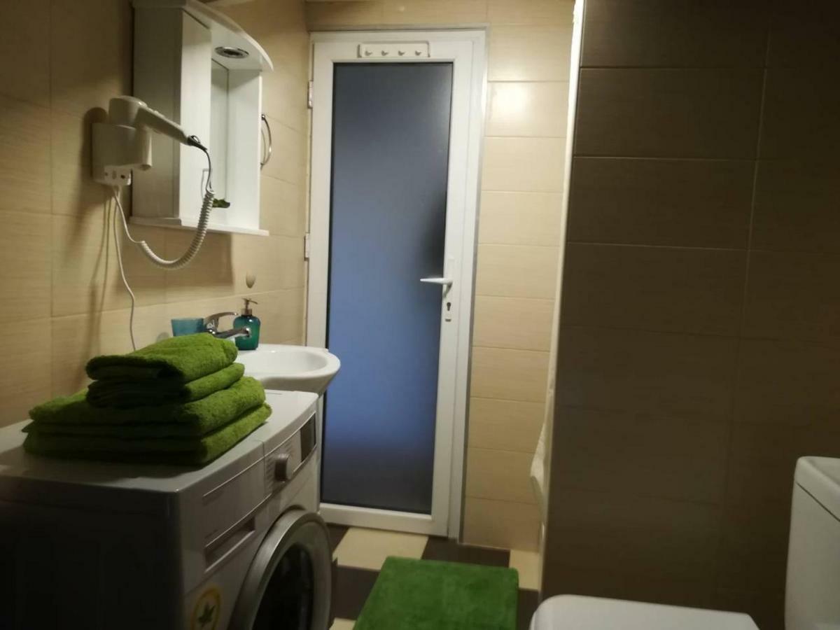 Lukadora Apartment พูลา ภายนอก รูปภาพ