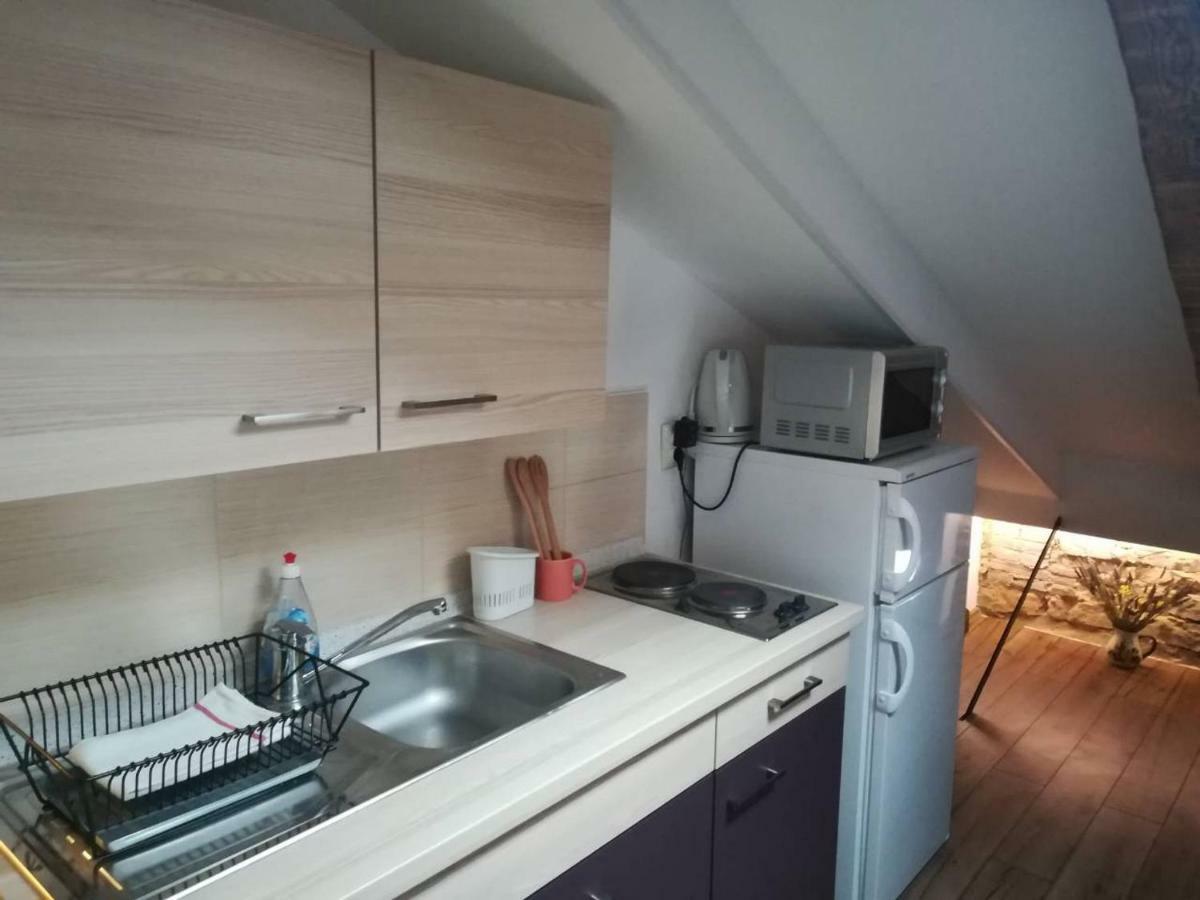 Lukadora Apartment พูลา ภายนอก รูปภาพ