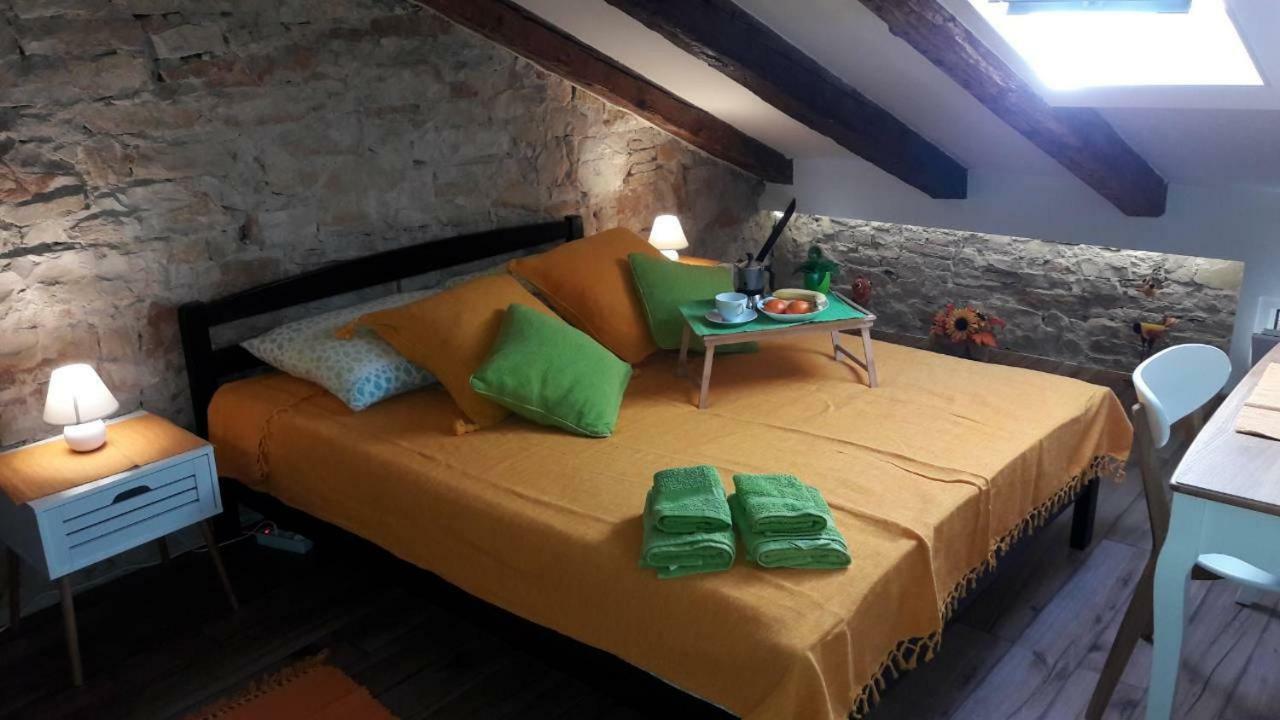 Lukadora Apartment พูลา ภายนอก รูปภาพ